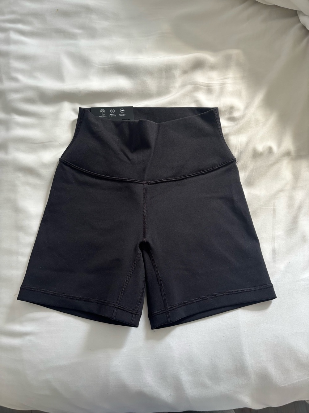 Aritzia Golden Life Atmosphere High-Waist Black Women’s Active Shorts